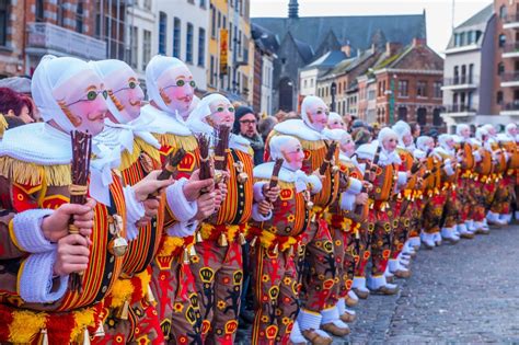 gilles de binche|Carnival of Binche